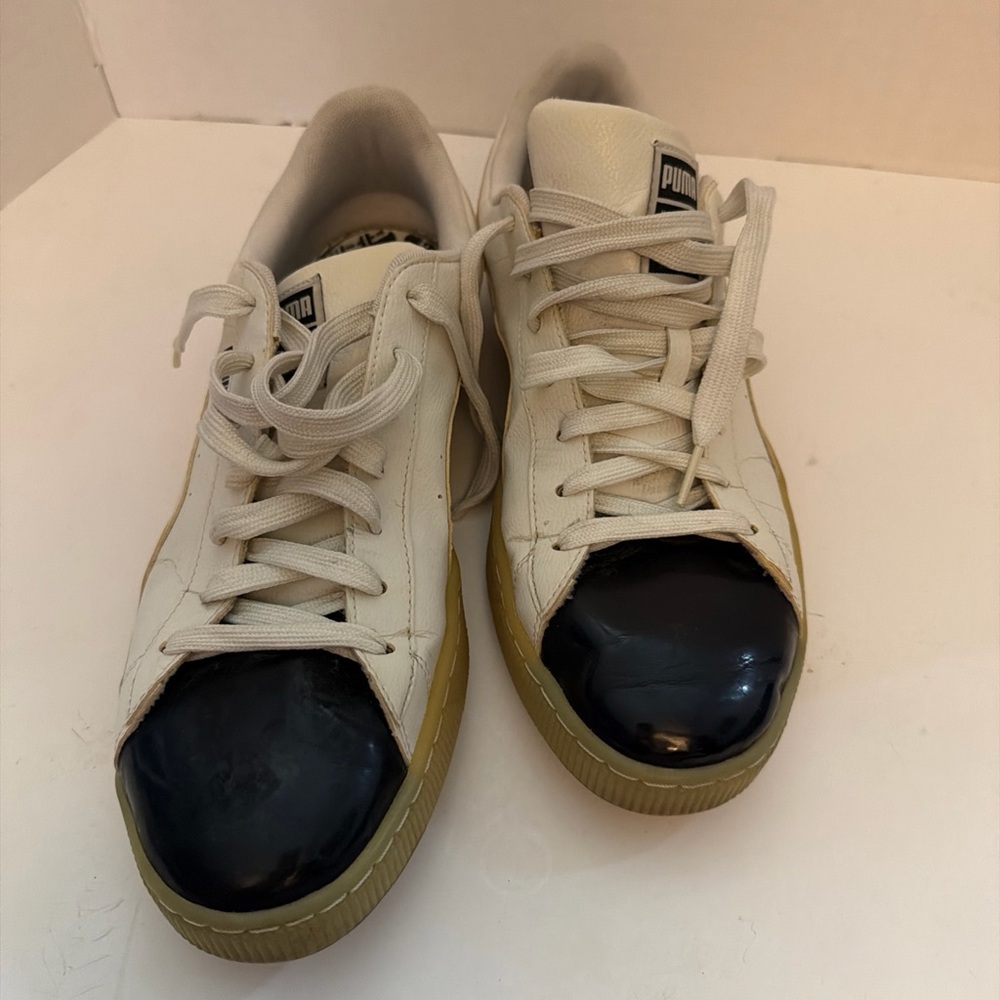 Puma White Leather Sneakers with BlackPatent Leather Toe Men’s 12 - Picture 14 of 14
